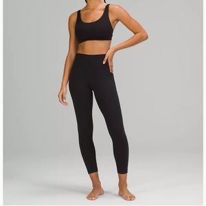 InStill High-Rise Tight 25”